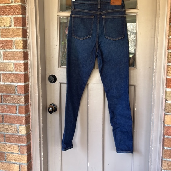 J crew 10” High-Rise Toothpick Jeans, size 28 - Picture 4 of 4